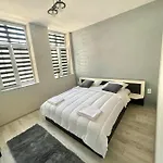 شقة Dream